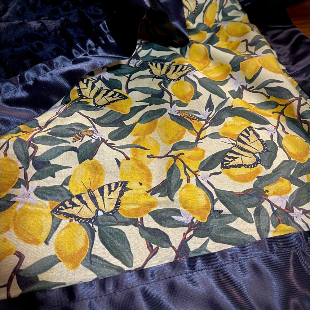 NEW Butterfly/lemon/bee baby blanket